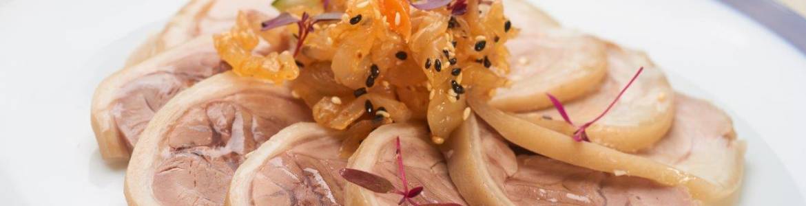 Cold Pickle Pork Hock and Jellyfish